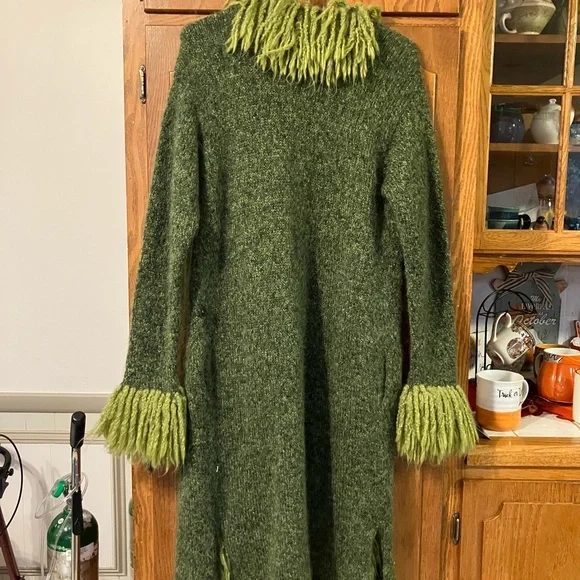 Green Long Cardigan Sweater - Picture 6 of 6
